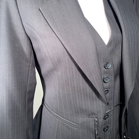 H&M Blazer with Detachable Vest Bell Sleeves Slit Pockets Fully Lined Size 4 - Picture 10 of 16